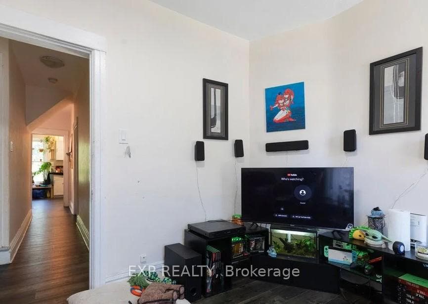 193 Burris Street photo 9