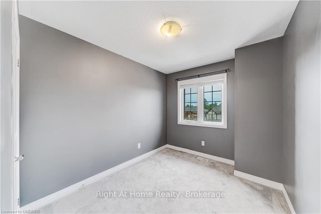 9 RIDGEMOUNT Street photo 20