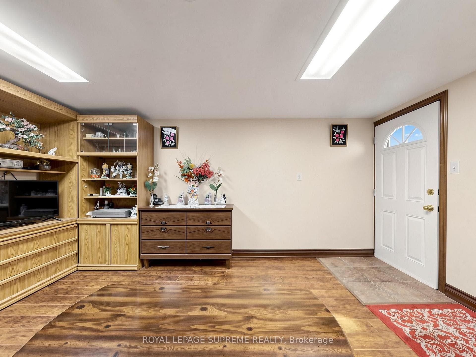 196 Palmerston Avenue photo 32