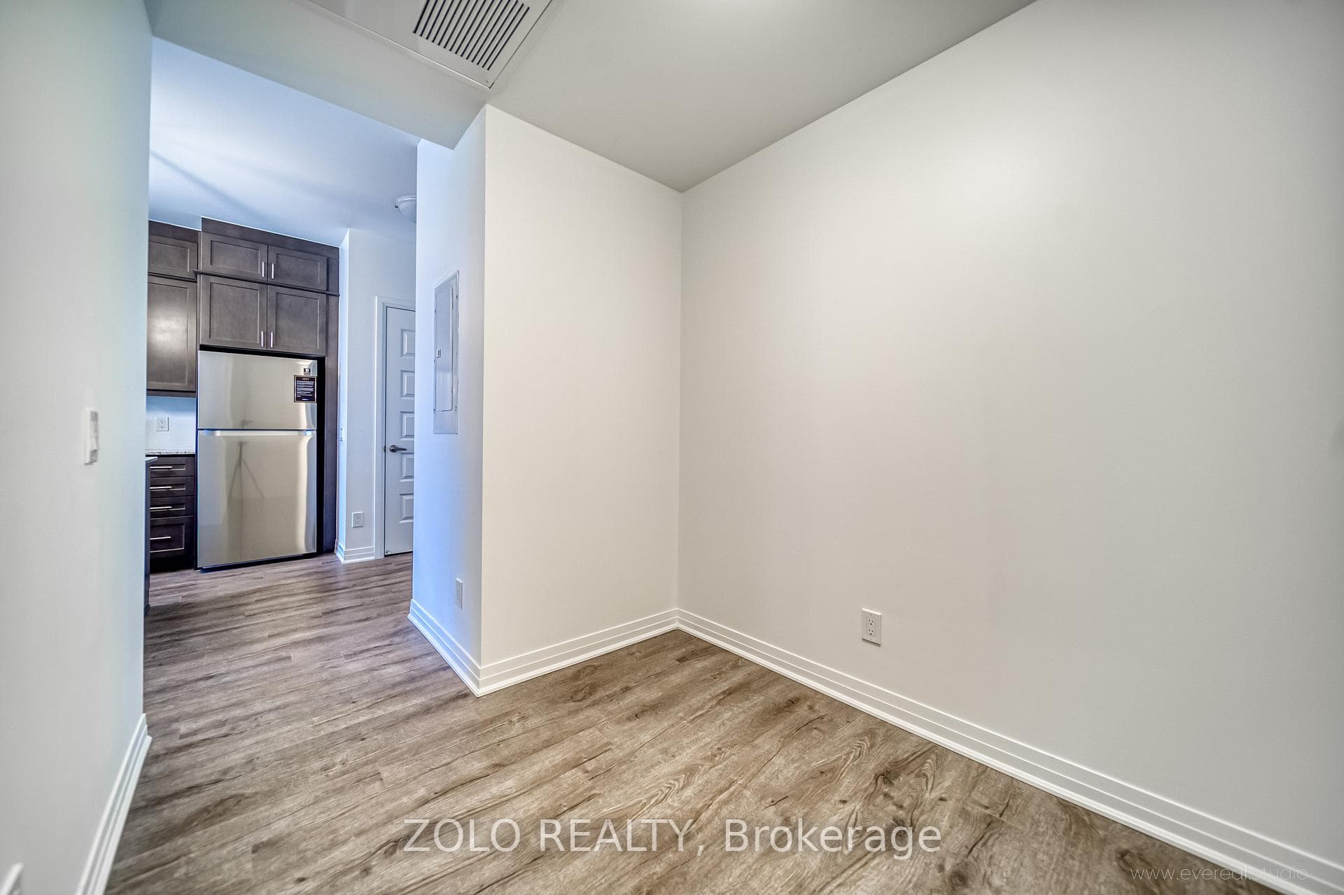 95 Dundas Street Unit 108 photo 13