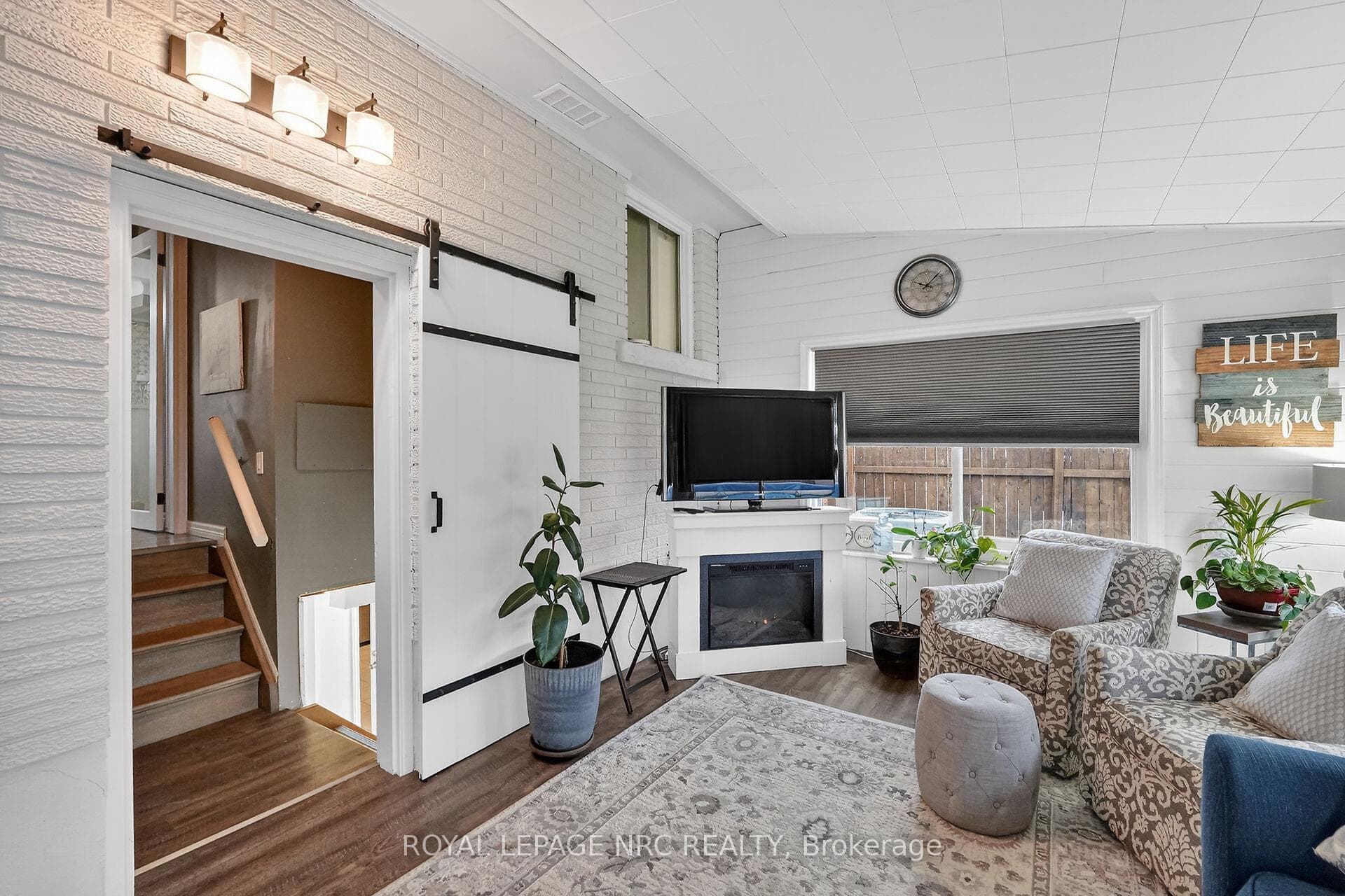 67 McDonald Avenue photo 22