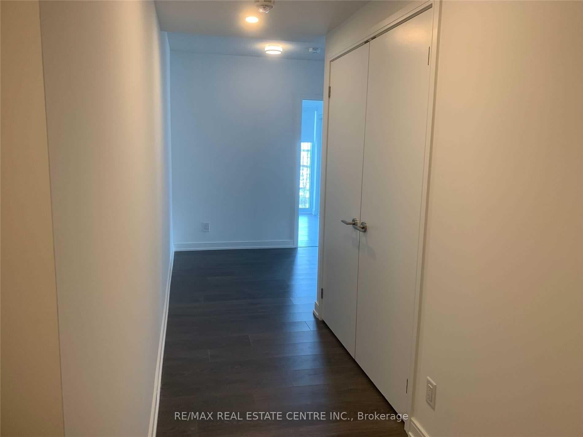 30 Samuel Wood Way Unit 710 photo 5