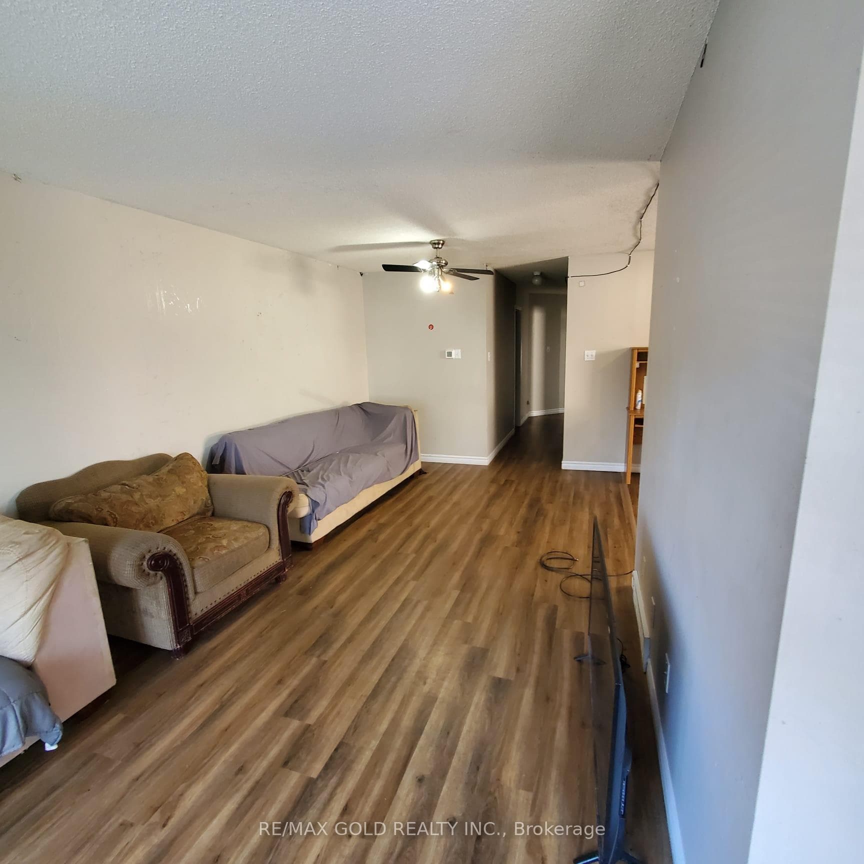 972 Prosperity Court photo 3