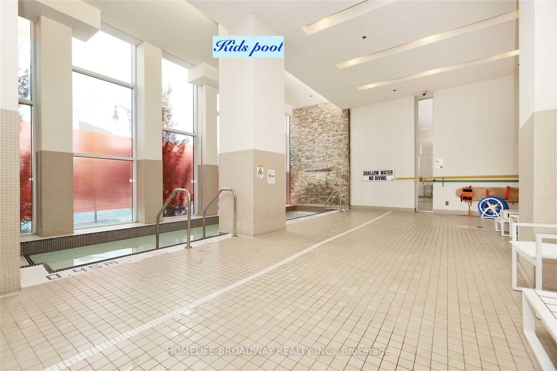 29 Singer Court Unit 2511 photo 18