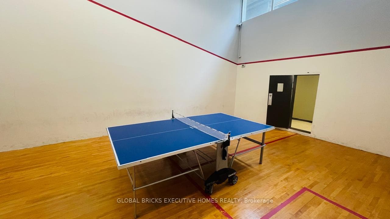 265 Enfield Place Unit 204 photo 25