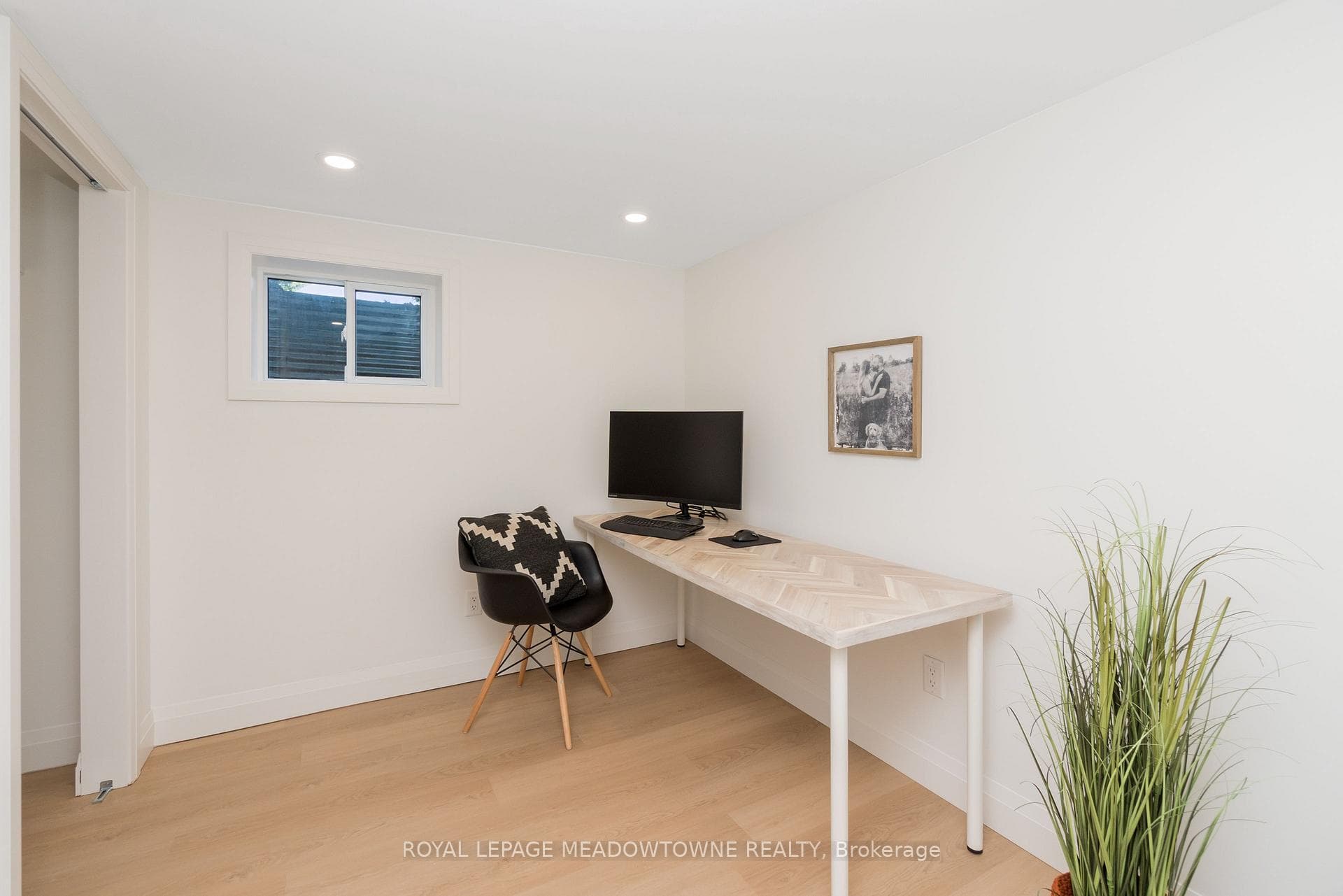 255 Mcdonald Boulevard photo 31