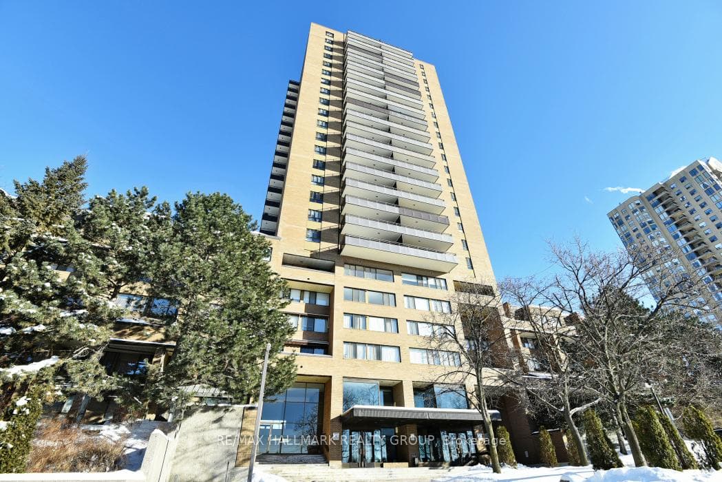 515 St Laurent Boulevard Unit 2509/10 photo 1
