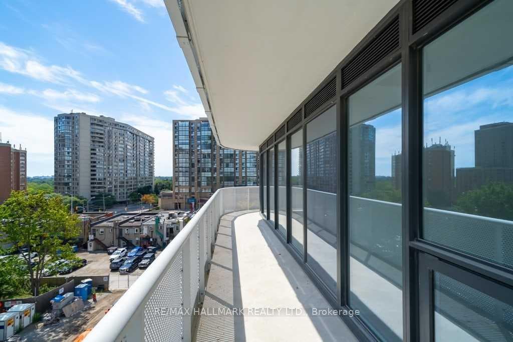 15 Holmes Avenue Unit 502 photo 34