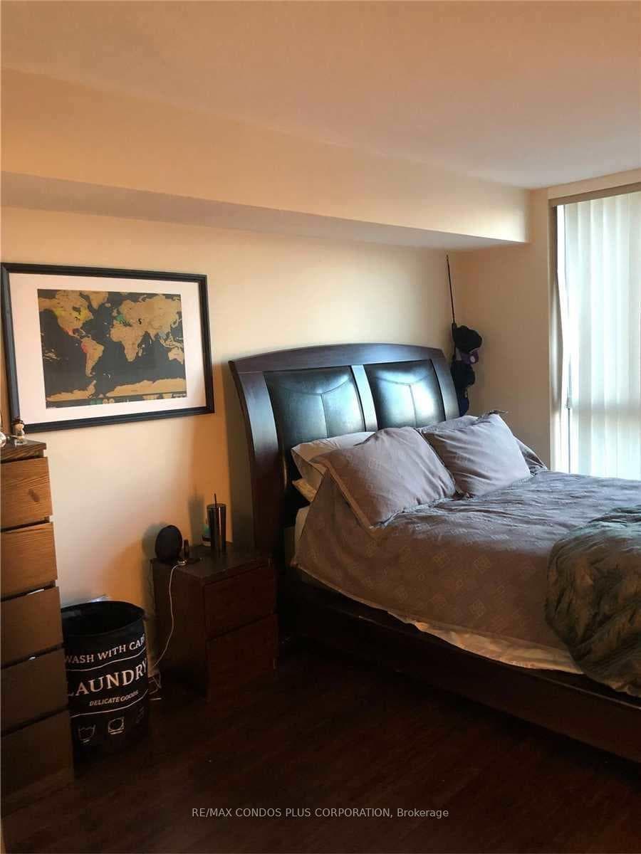 38 Elm Street Unit 2007 photo 14