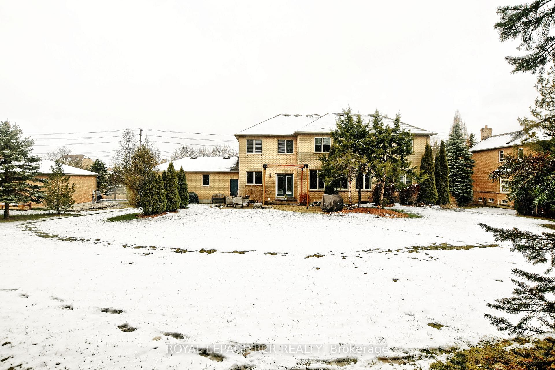 667 St. Johns Side Road photo 37