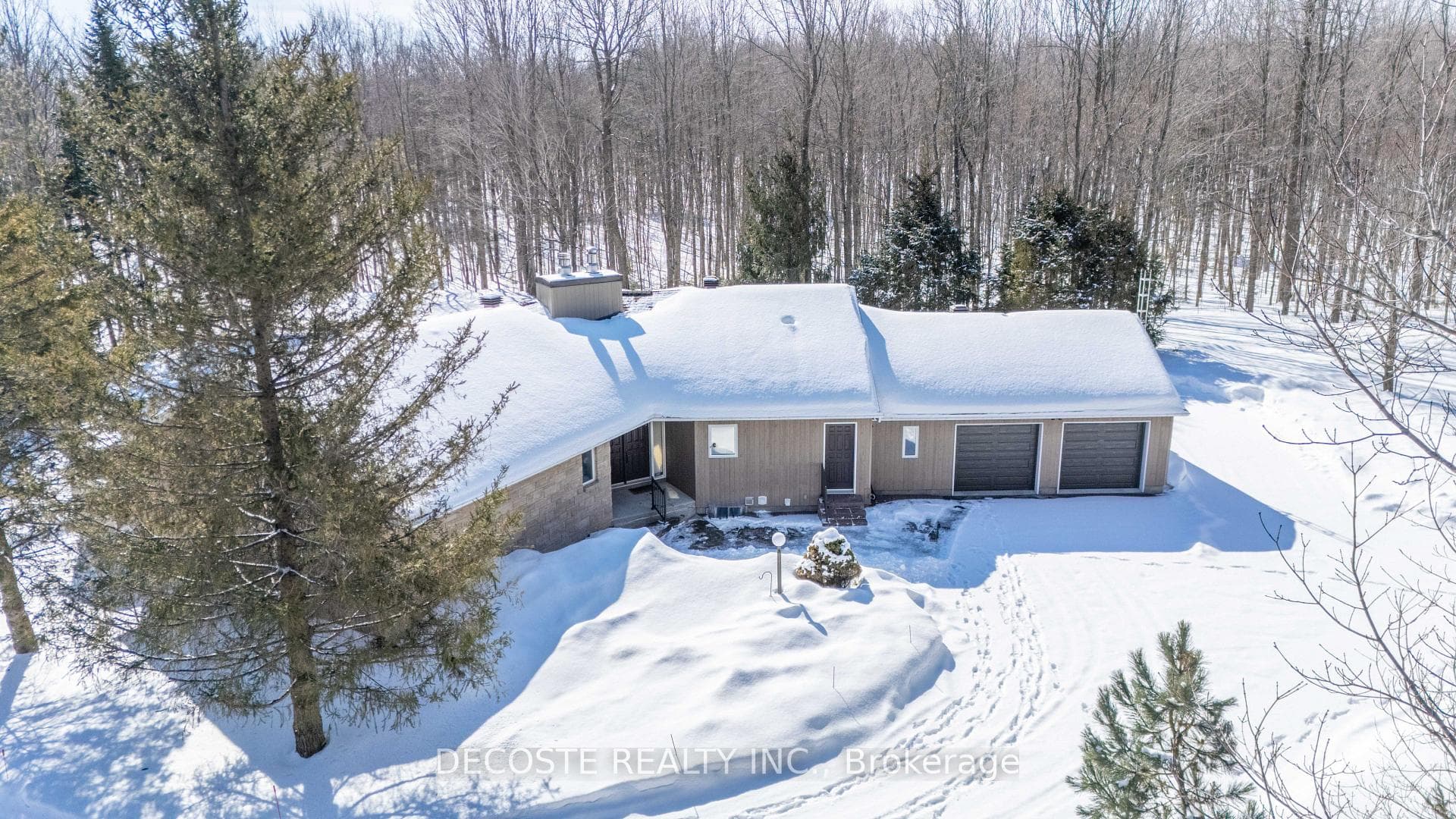 22065 Irvine Road photo 4