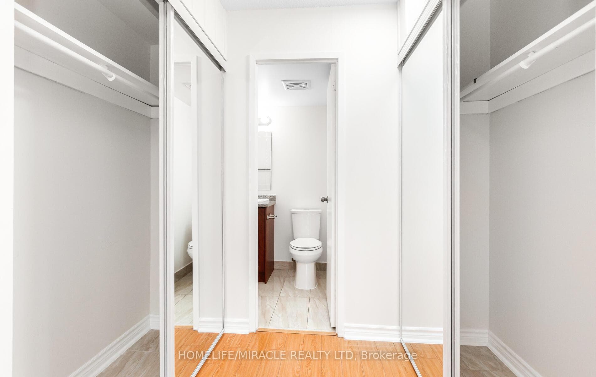 15 Kensington Road Unit 1102 photo 23