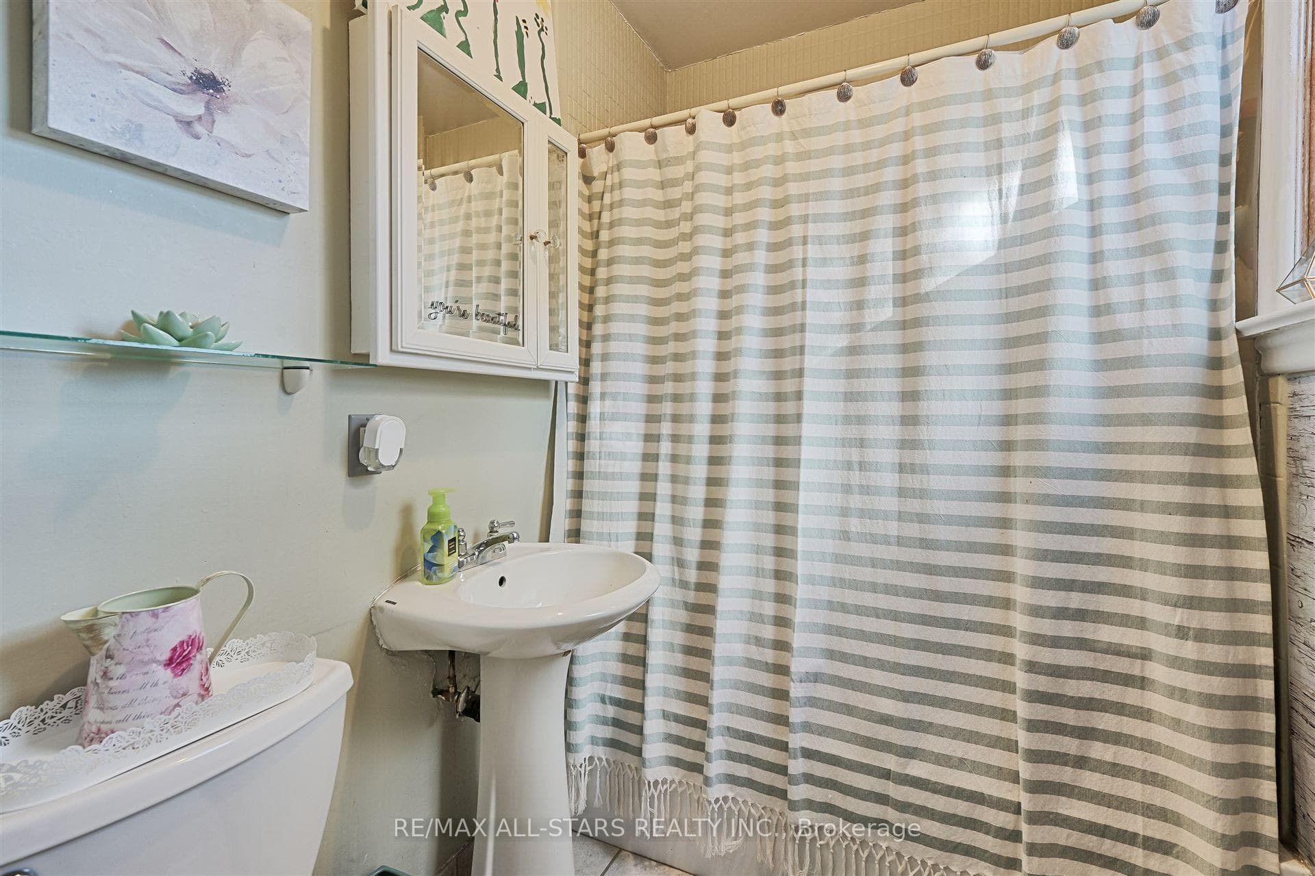 195 Phyllis Avenue photo 17
