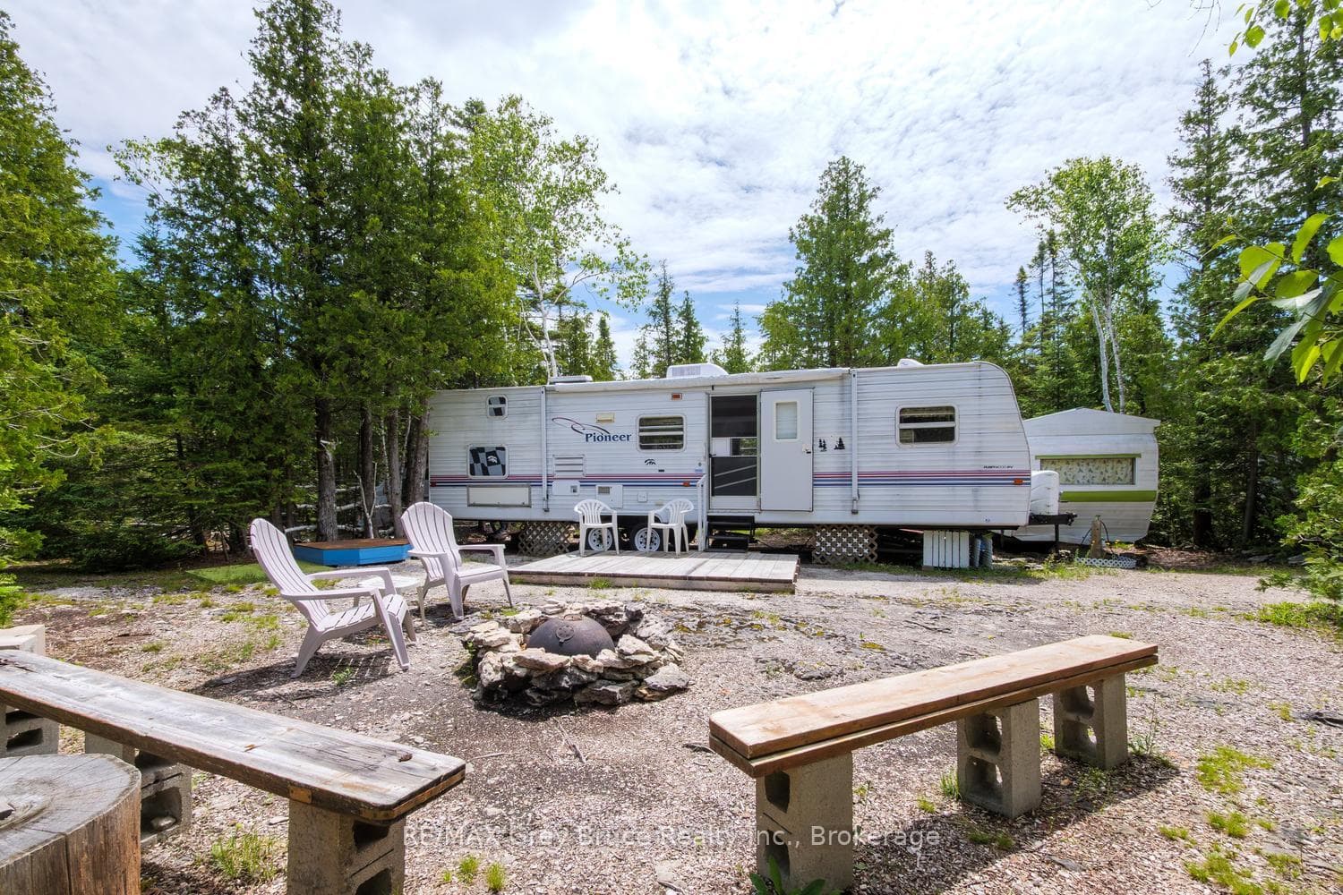 259 Bradley Drive photo 37