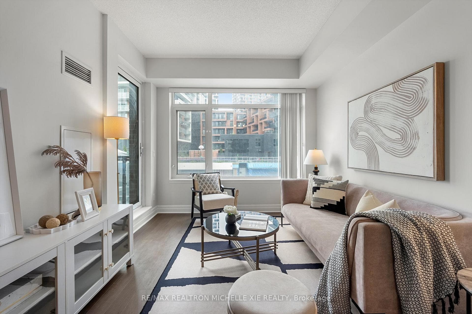 8130 Birchmount Road Unit 413F photo 2