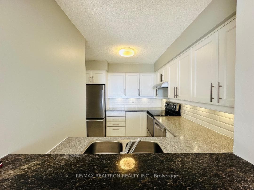 100 Upper Madison Avenue Unit 2110 photo 3