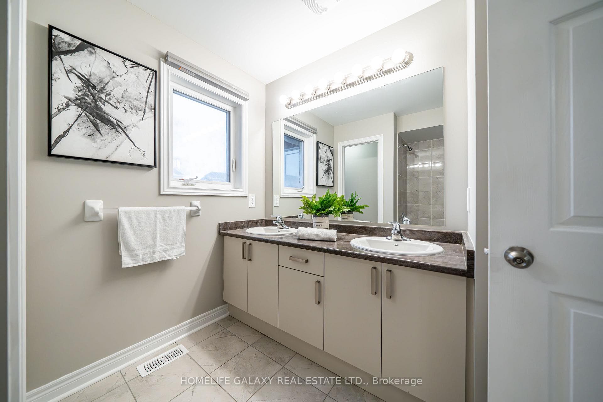 101 Leney Street photo 20