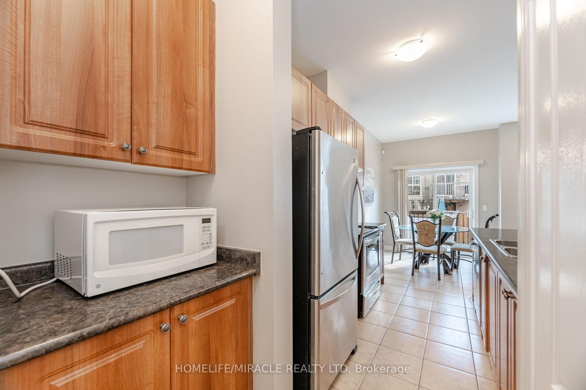 815 Miltonbrook Crescent photo 12