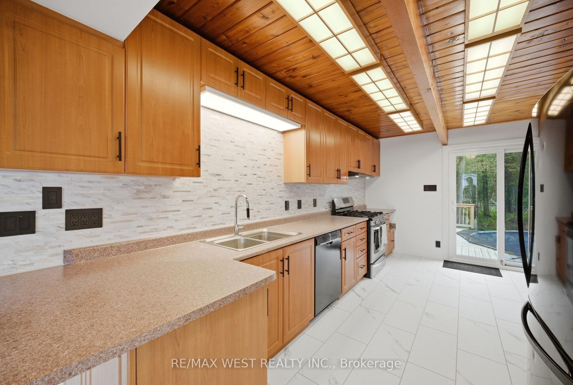 61 Antigua Drive photo 17