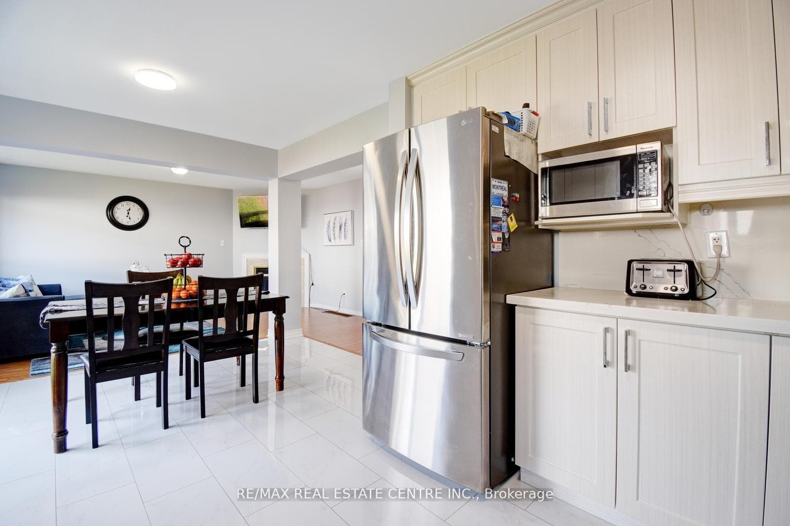 103 Botavia Downs Drive photo 17