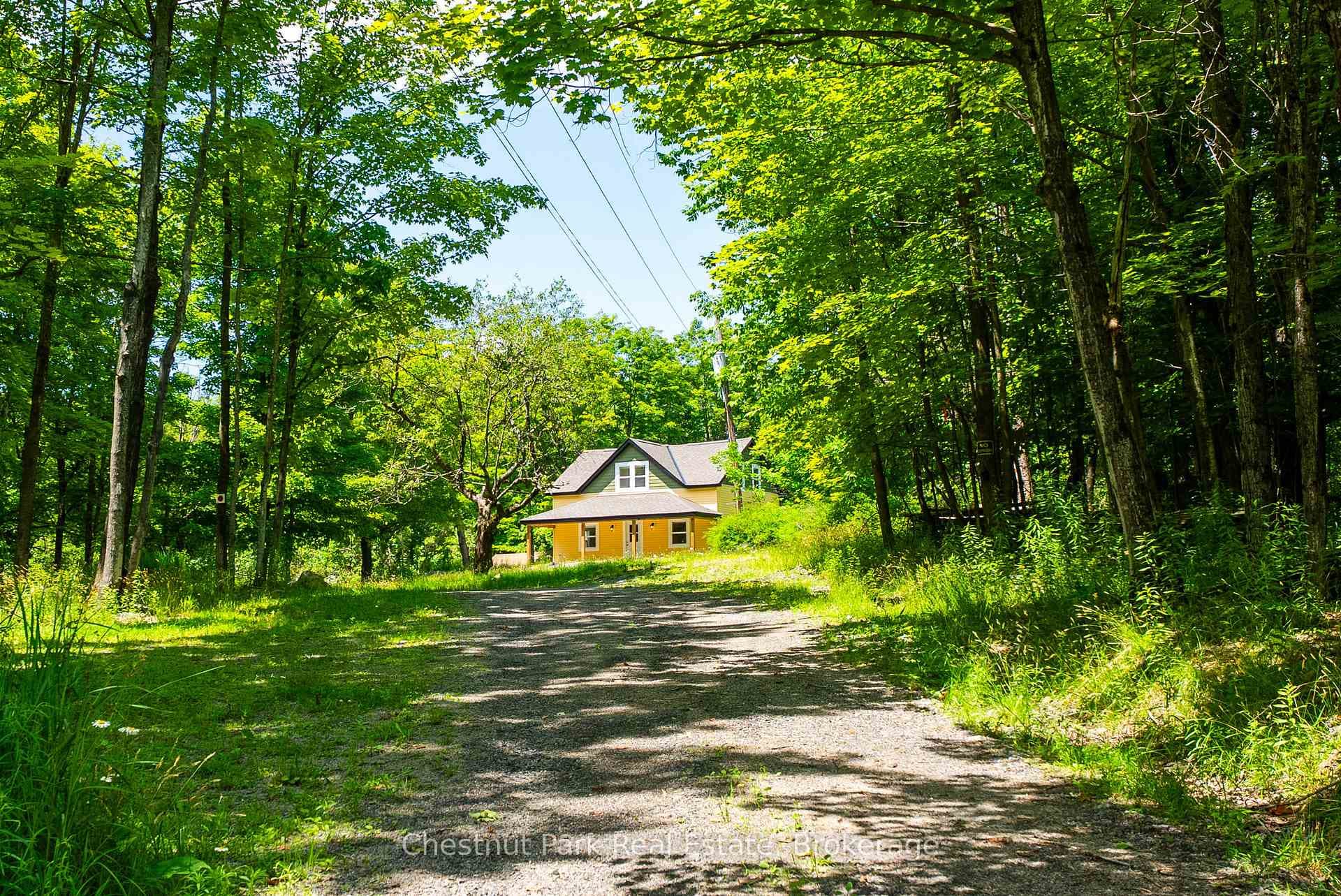 1435 Juddhaven Road photo 5