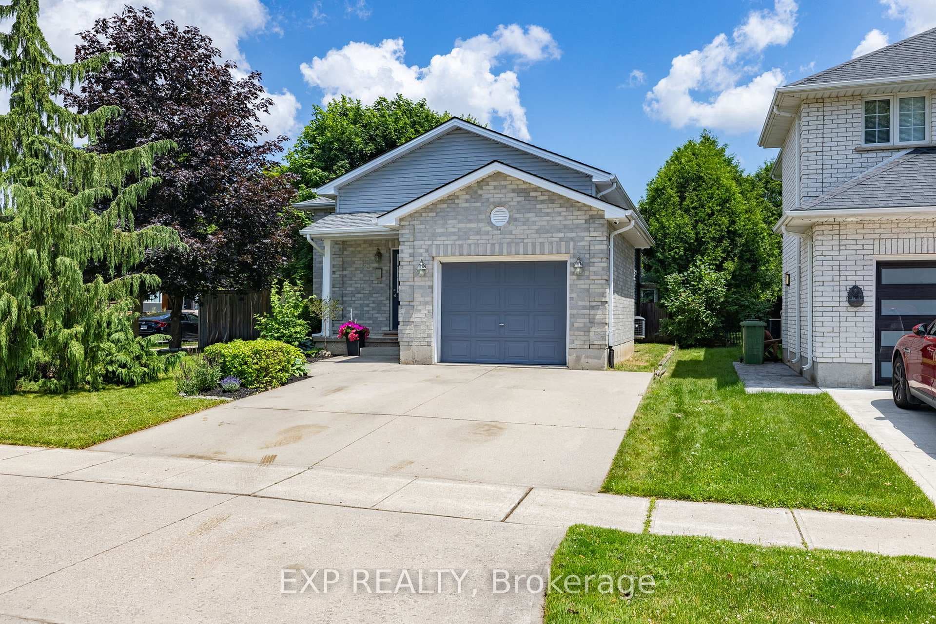 25 Ponsford Place photo 2
