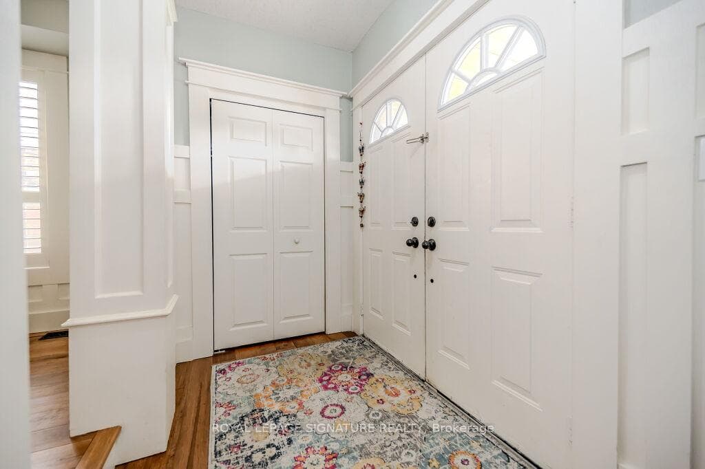 20 Bailey Drive photo 3