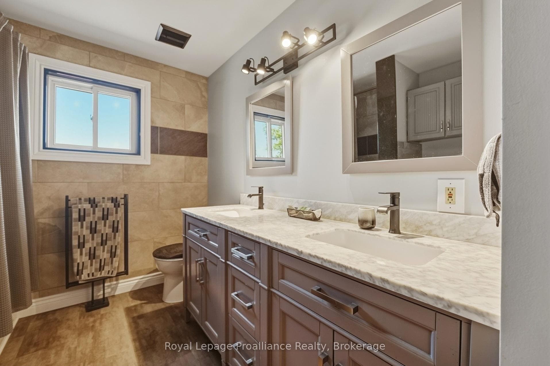 539 Lahey Road photo 14