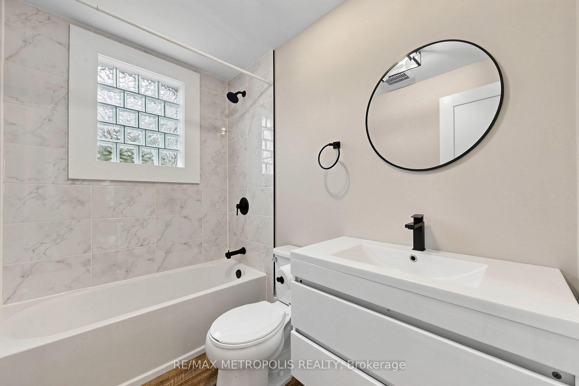 41 Albert Street photo 10