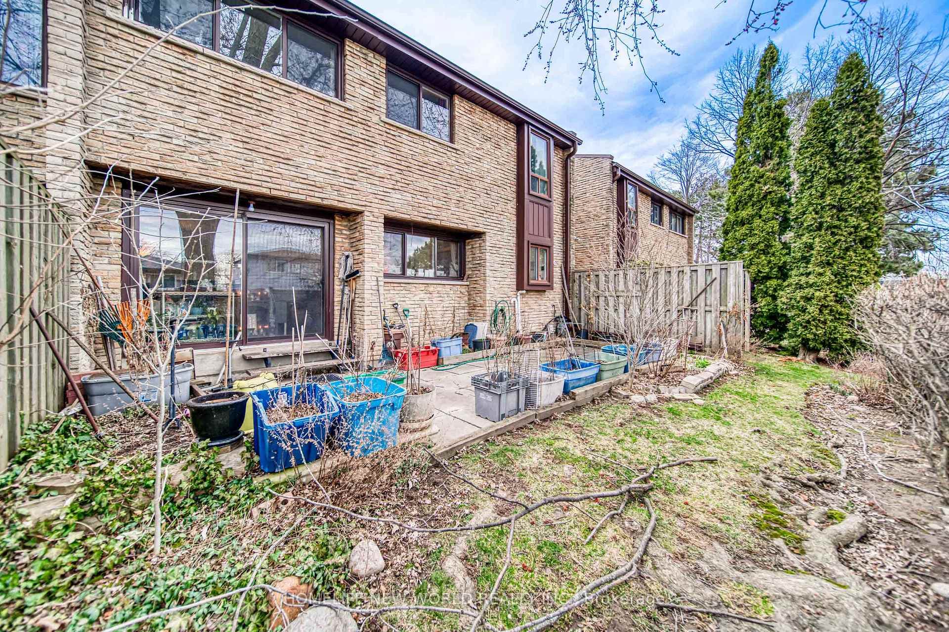 2605 Woodchester Drive Unit 60 photo 20