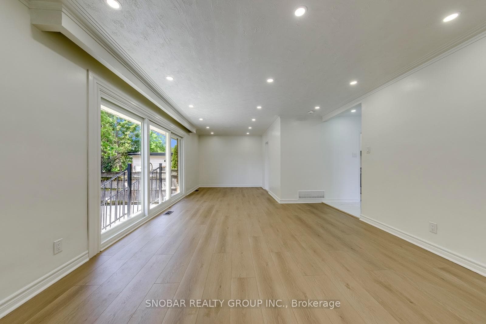 99 Jeffcoat Drive photo 11