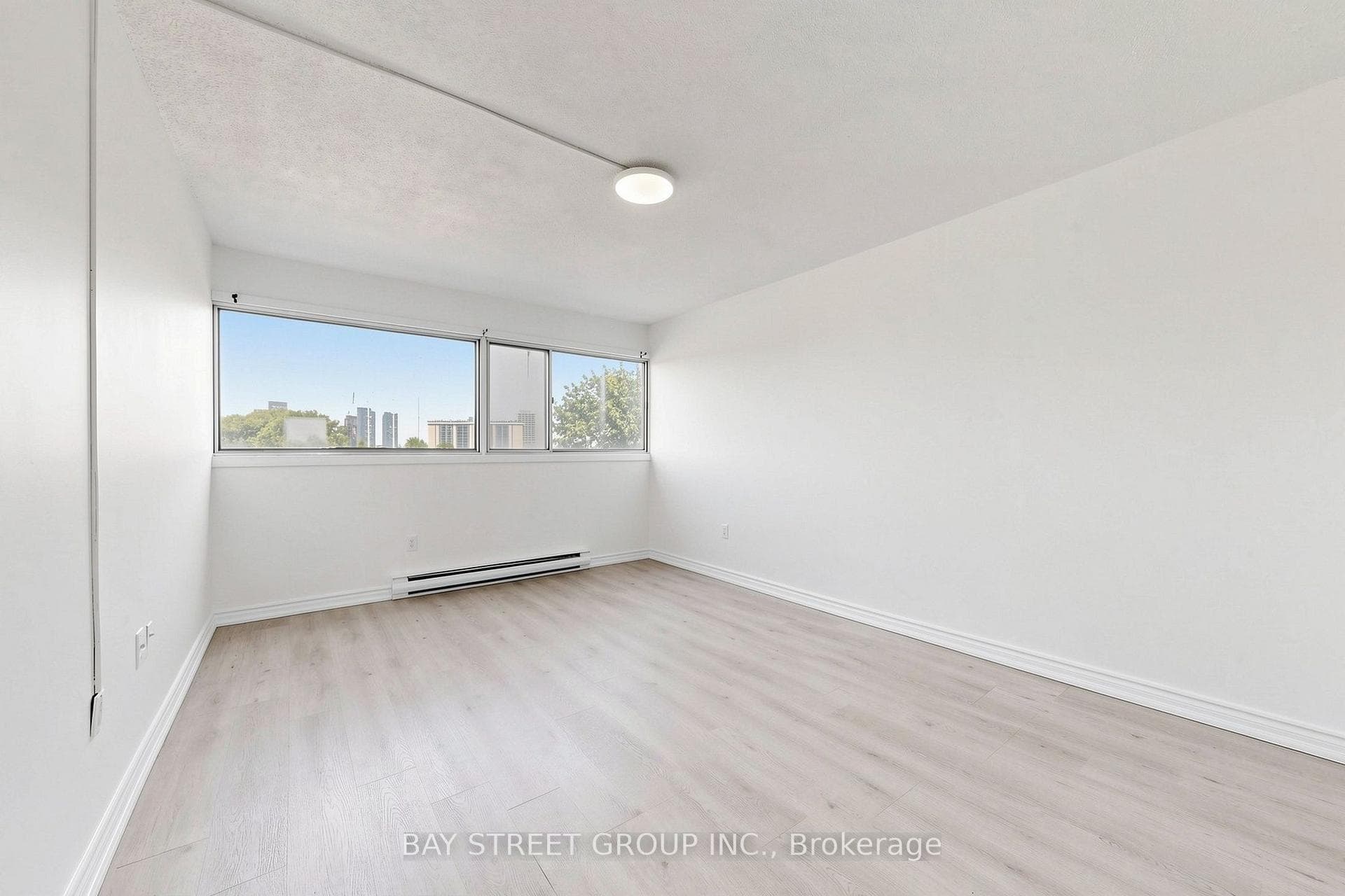 55 Sunny Glenway Unit 302 photo 26