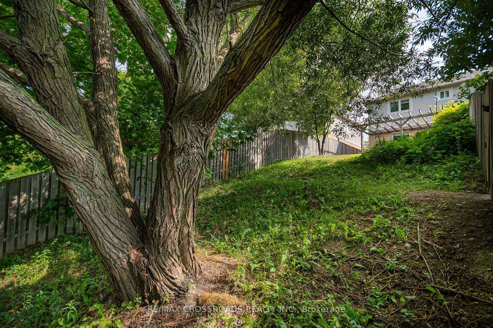 988 Southport Drive photo 41
