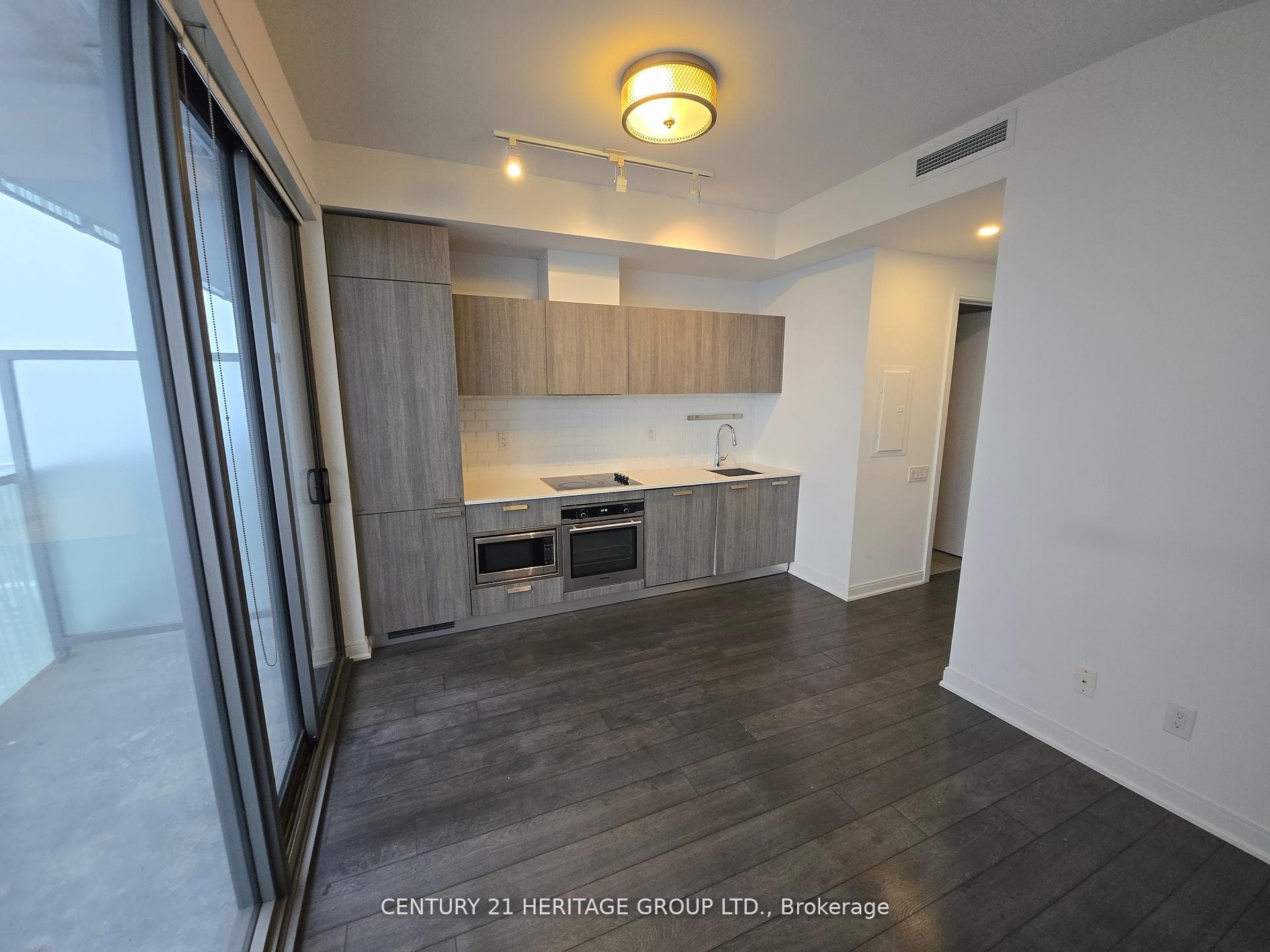 50 Charles Street Unit 3912 photo 3