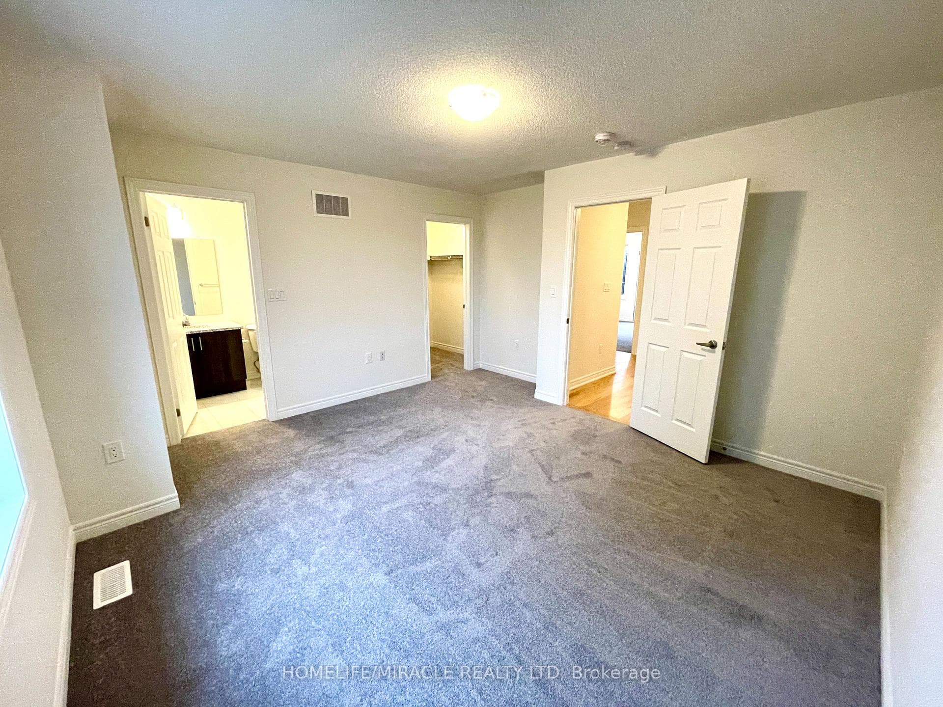 103 Air Dancer Crescent photo 24