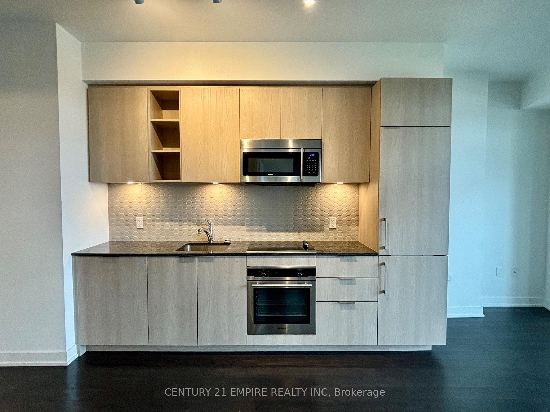50 Ordnance Street Unit 2707 photo 7