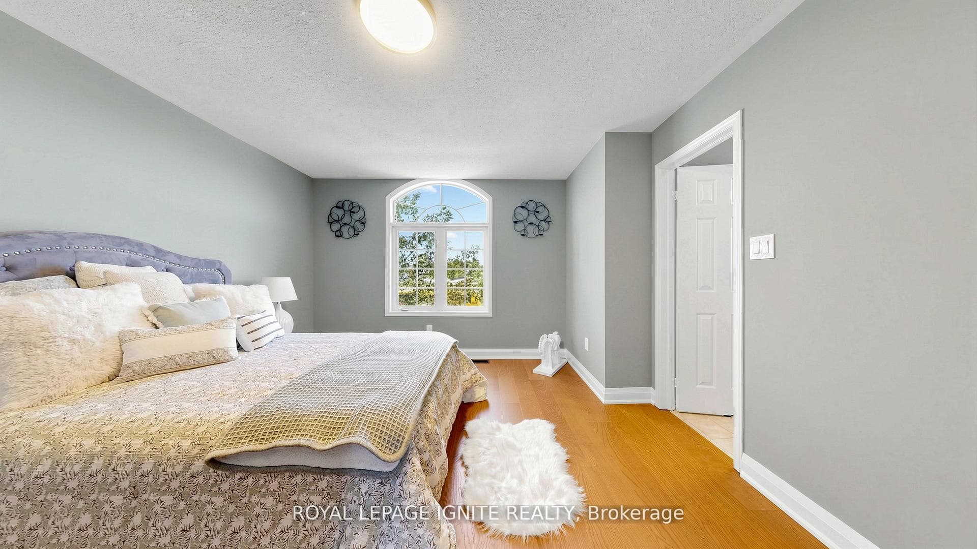 550 Hoover Park Drive photo 28
