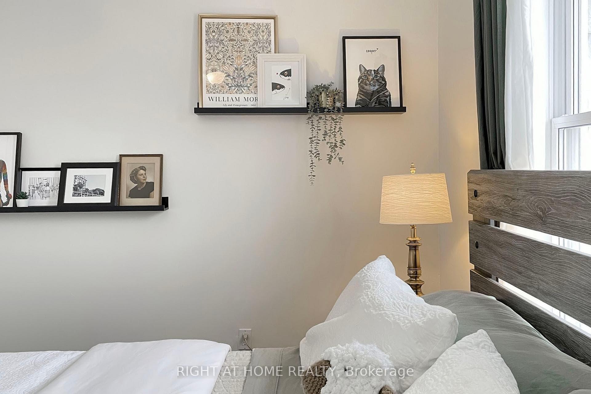 113 Logan Avenue photo 17