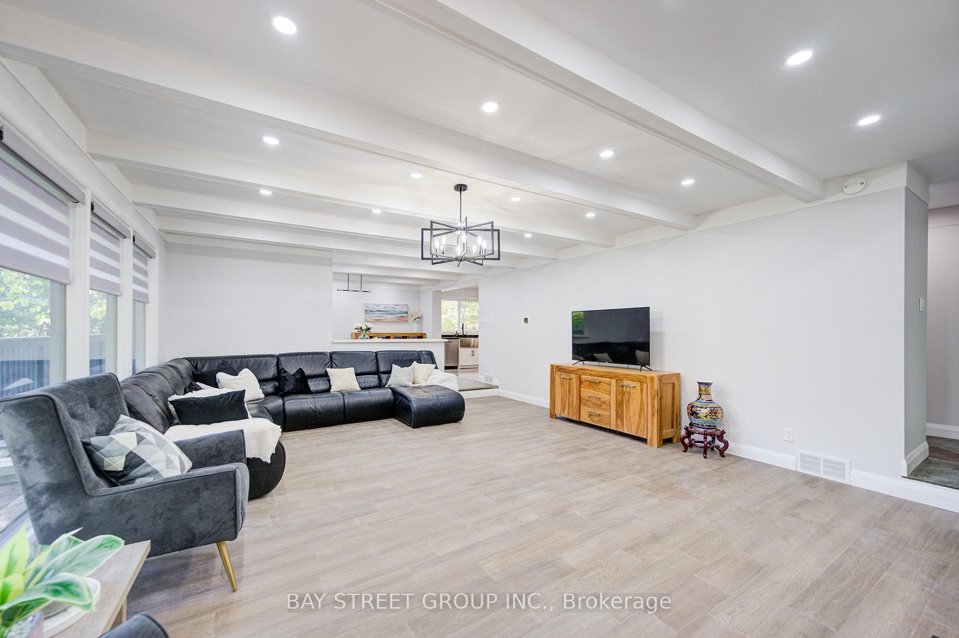 14874 Niagara River Parkway photo 17