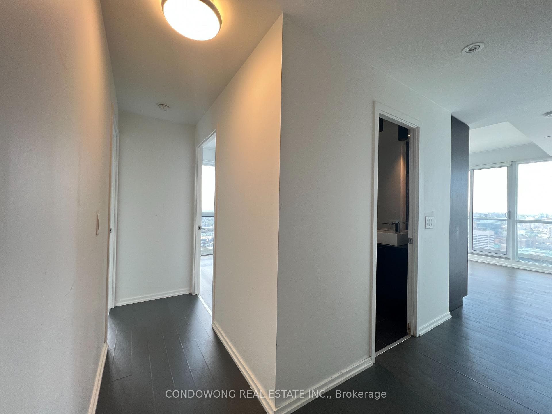 70 Temperance Street Unit 4915 photo 11