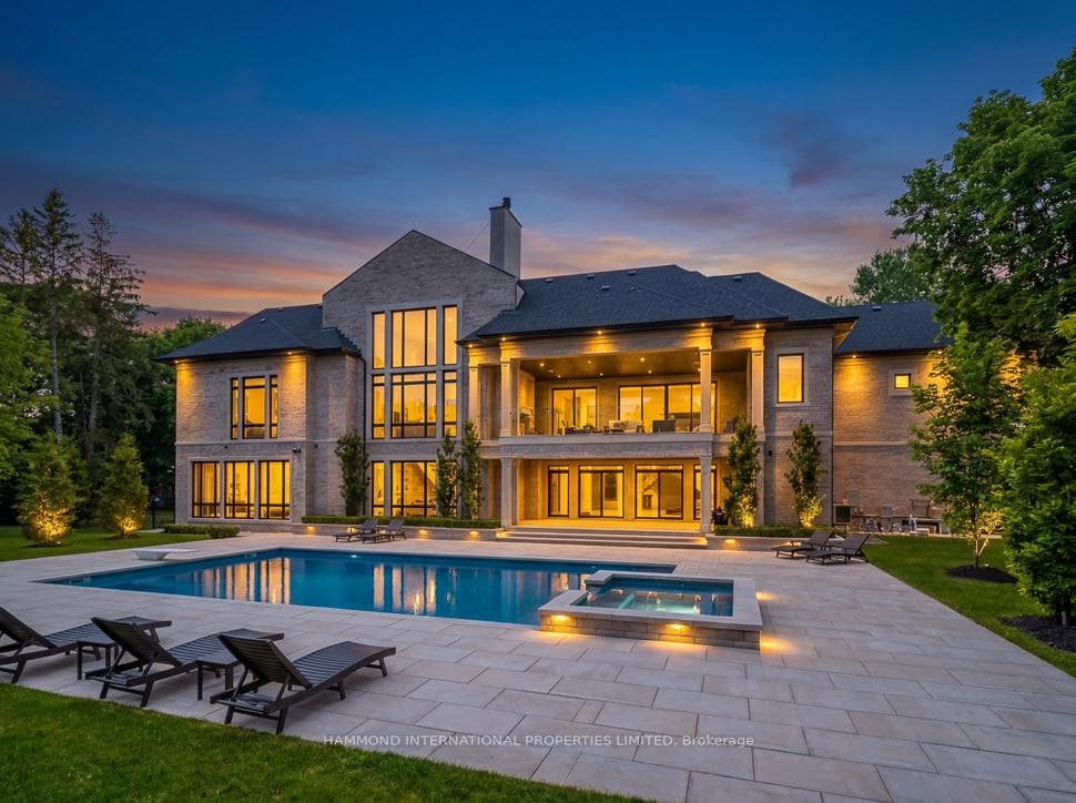 46 Steeplechase Avenue photo 3