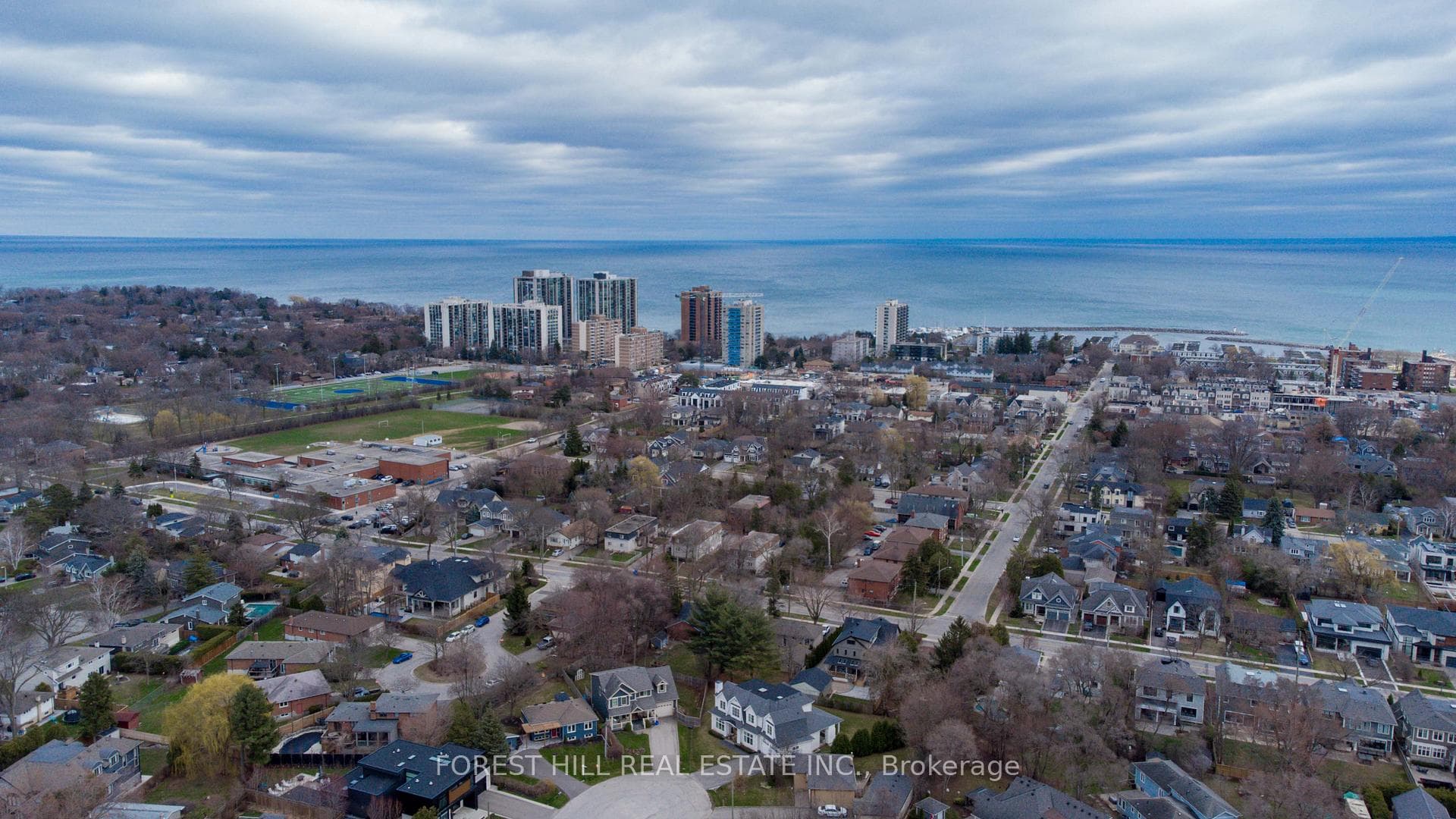 Walk To Bronte Harbour