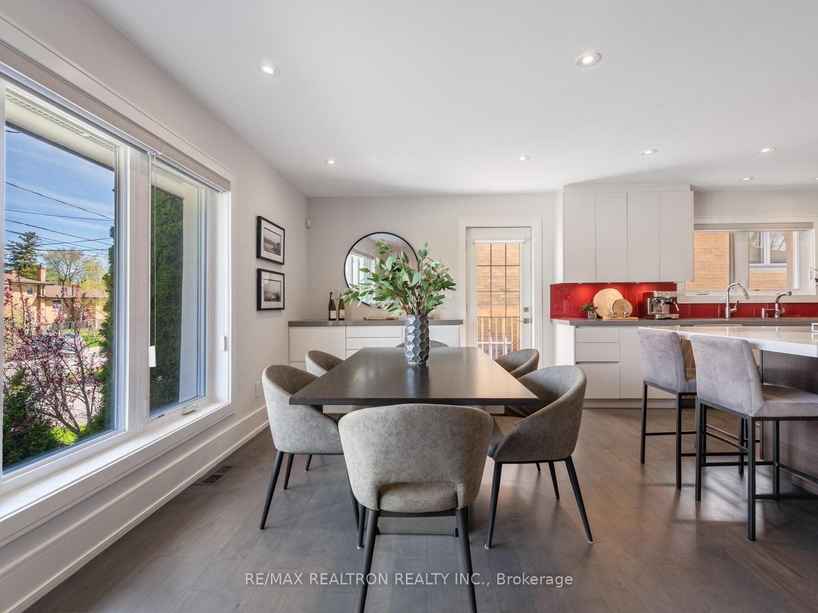 147 Palm Drive photo 14