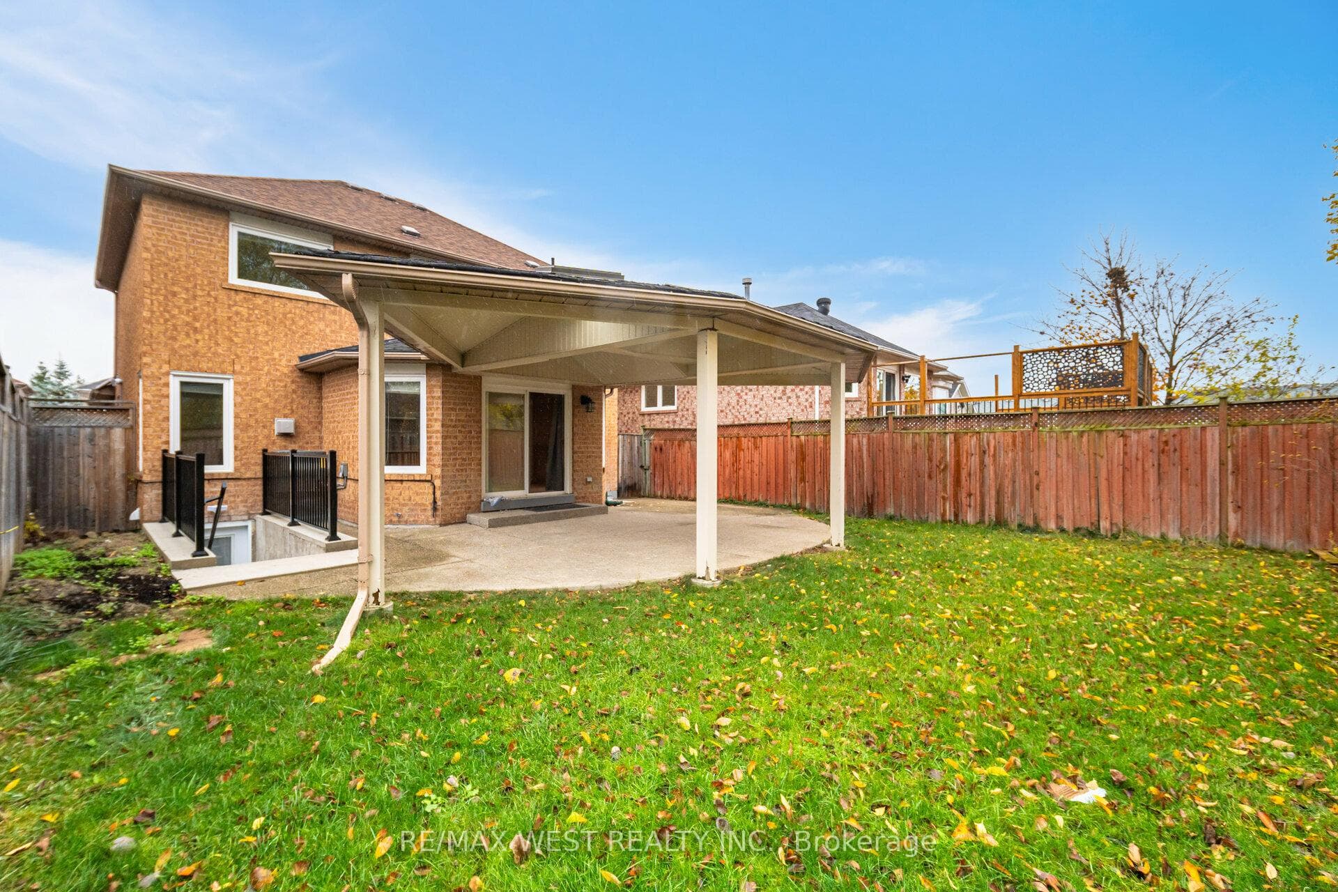 5456 Whitehorn Avenue Unit Bsmt photo 4