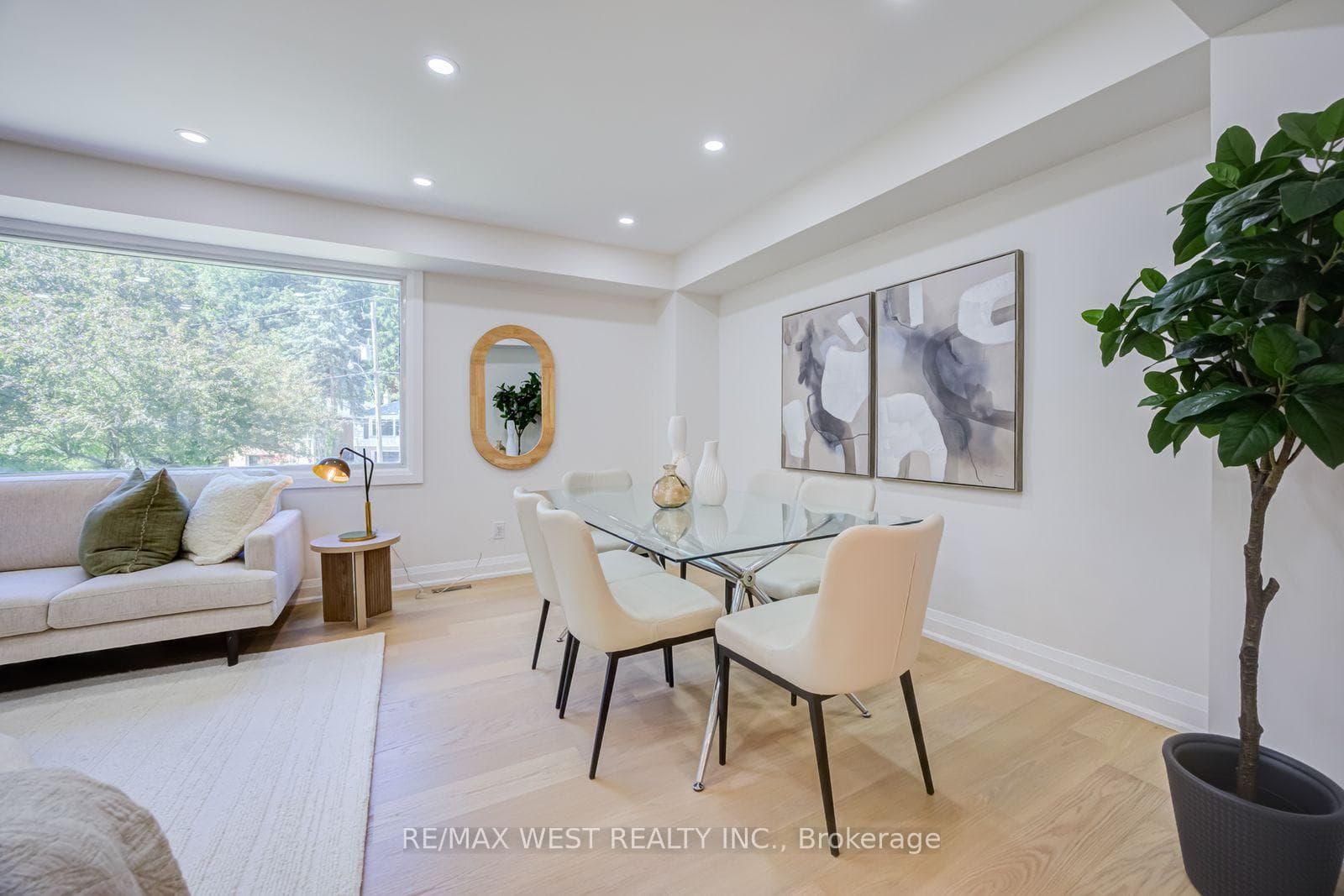 95 Glen Davis Crescent photo 9