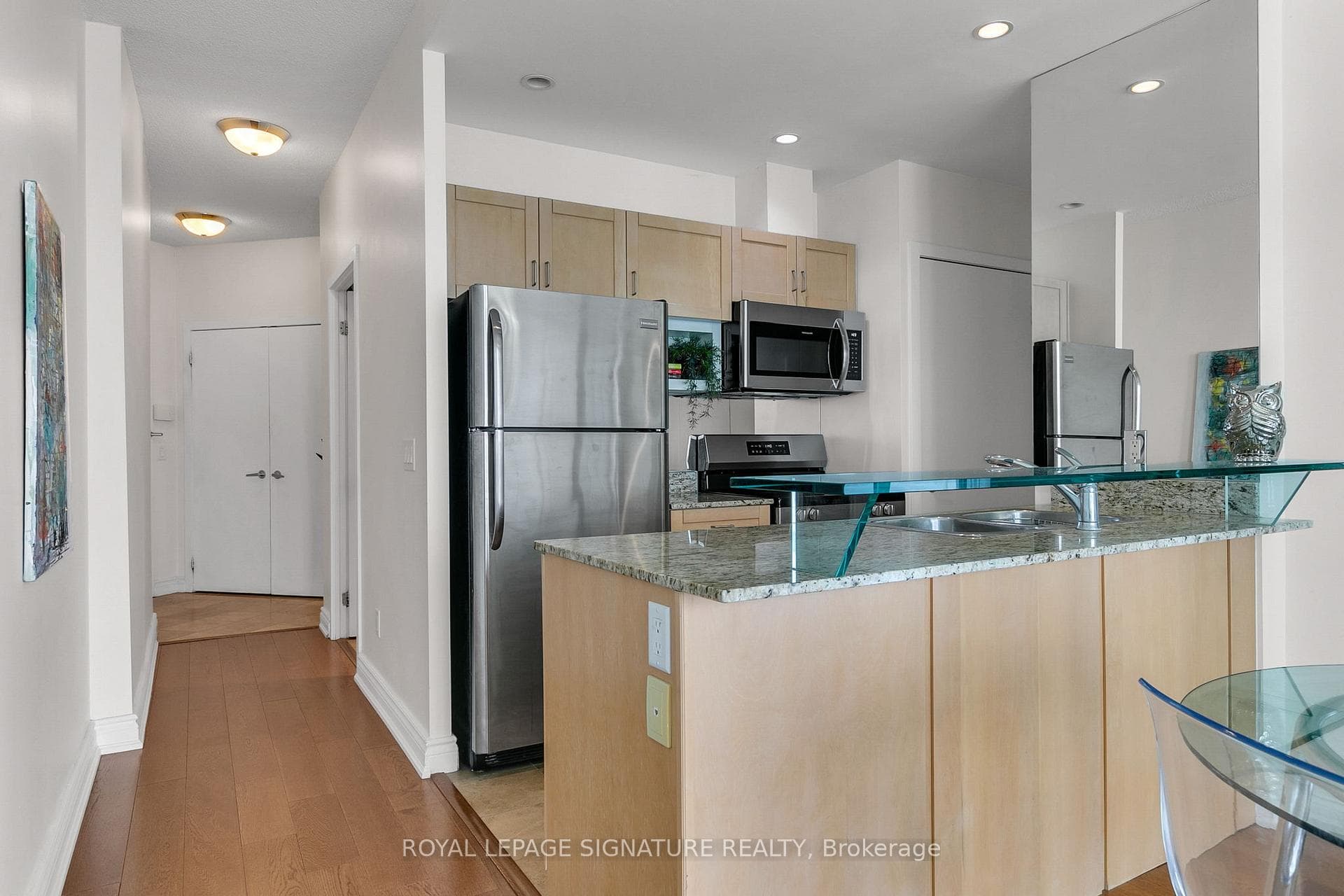 208 Queens Quay Unit 3107 photo 11