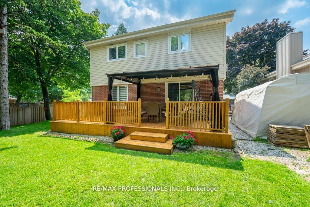 4199 Gayling Gardens photo 44