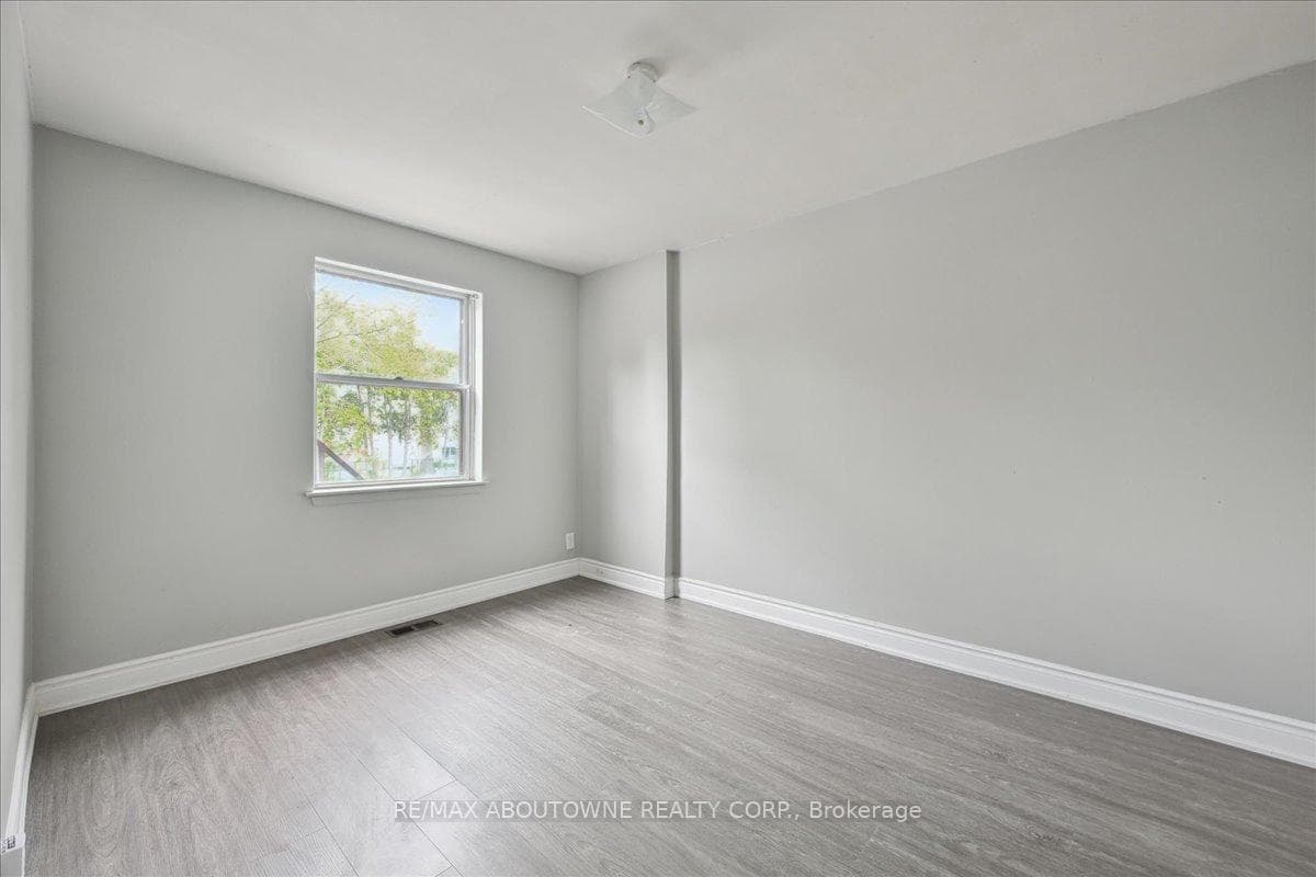 203 Nelson Street Unit 1 photo 13