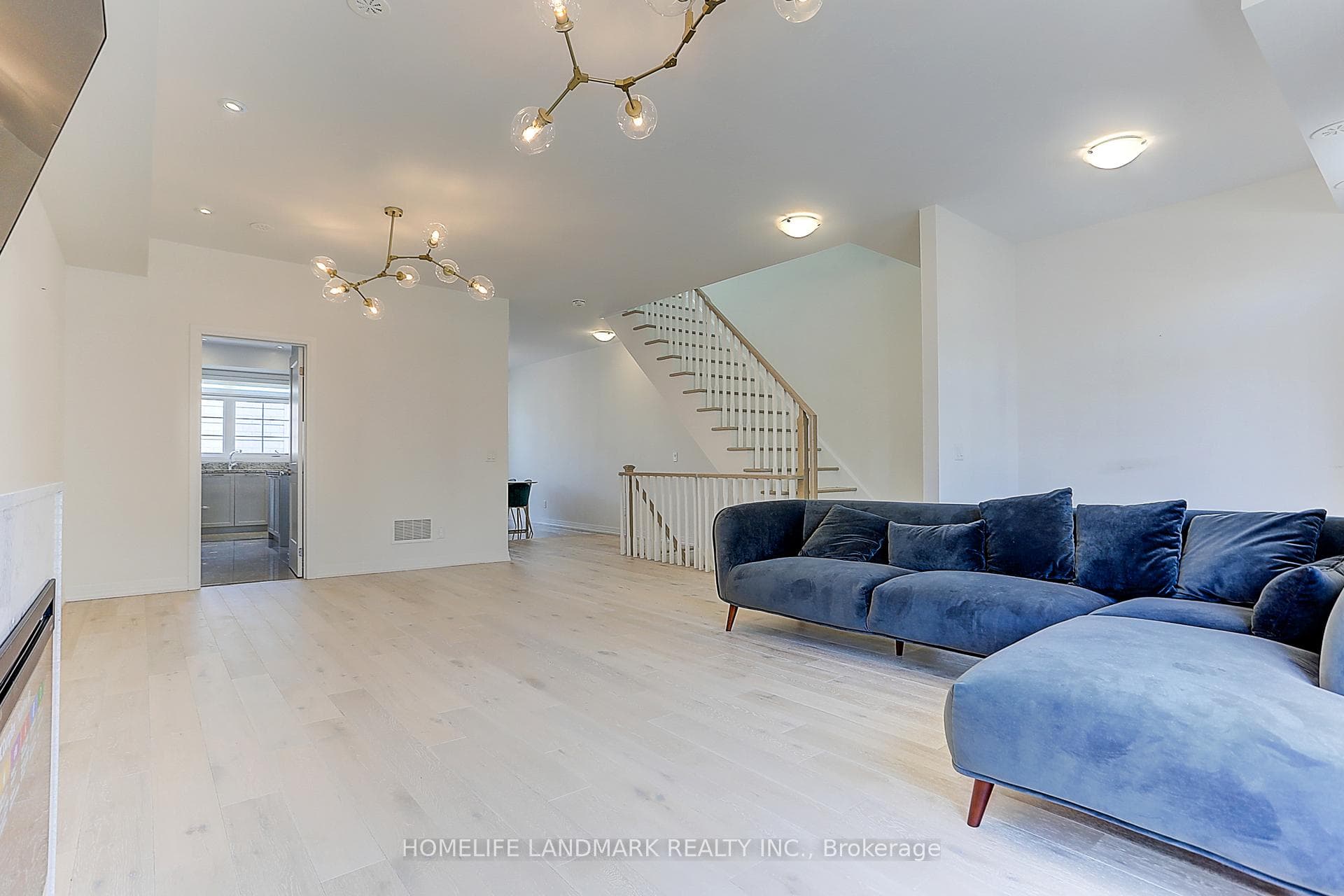 69 WILLIAM SAVILLE Street photo 16