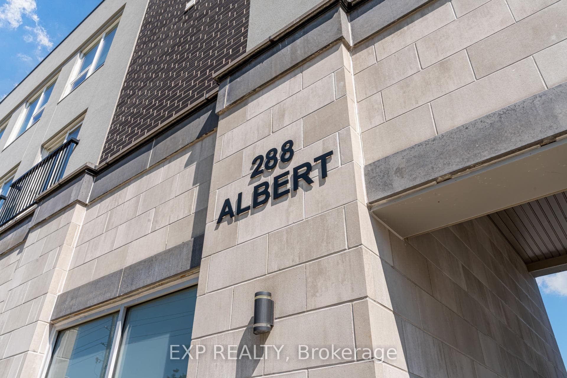 288 Albert Street Unit 106 photo 40